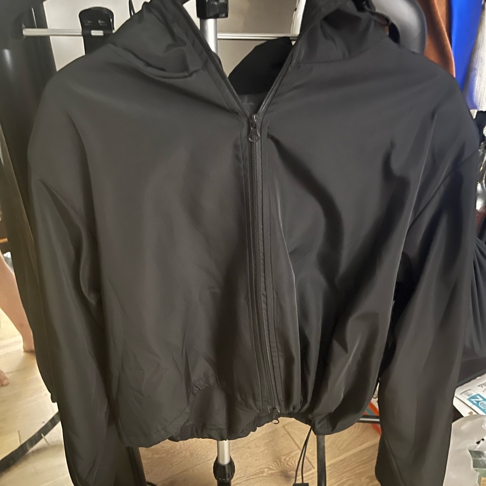 Active Cropped Jacket - image 5